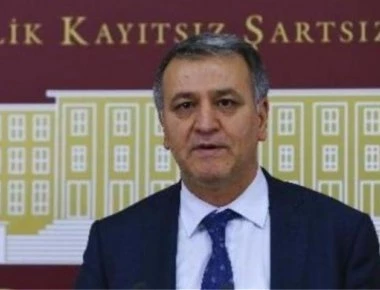 Τουρκία: 2,5 χρόνια σε βουλευτή του φιλοκουρδικού κόμματος για τρομοκρατία